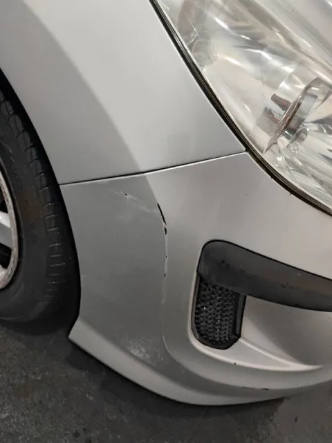 Peugeot 308 SW 1.6 hdi 16v Premium - Immagine 19
