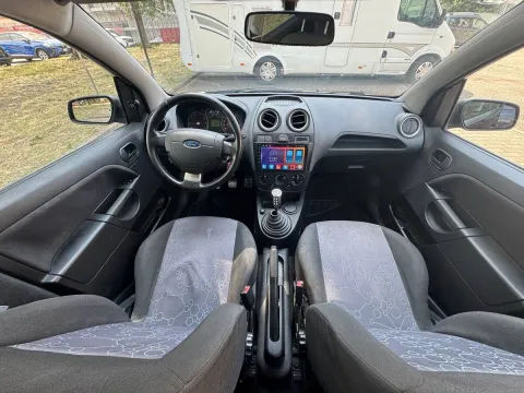 Ford Fiesta 5p 1.2 Ghia - Immagine 27