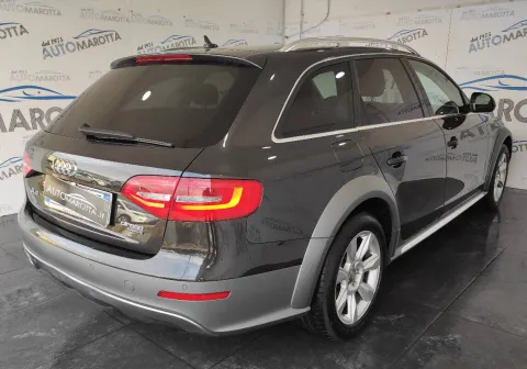 Audi A4 Allroad 2.0 tdi Business Plus 190c s-tronic my15 - Immagine 5