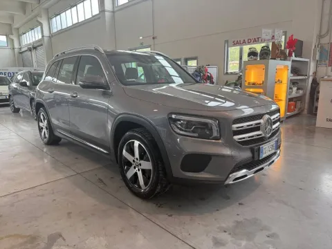 Mercedes GLB 180 d Business auto - Immagine 1