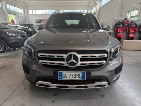 Mercedes GLB 180 d Business auto - Immagine 2