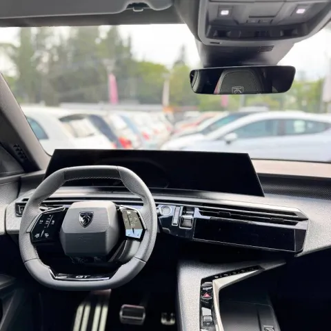 Peugeot 3008 1.2 hybrid GT 145cv e-dcs6 - Immagine 9