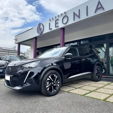 Peugeot 2008 1.2 puretech Allure s&s 100cv - Immagine 3