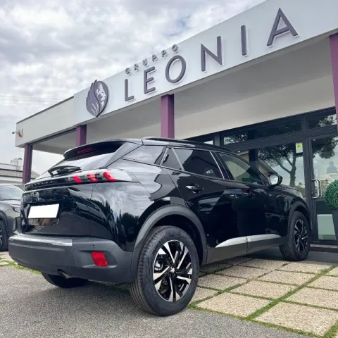 Peugeot 2008 1.2 puretech Allure s&s 100cv - Immagine 4