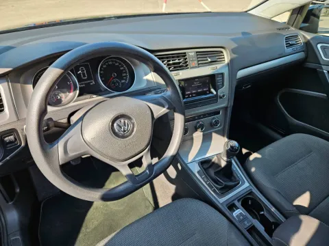 Volkswagen Golf 5p 1.6 tdi Comfortline Business - Immagine 11