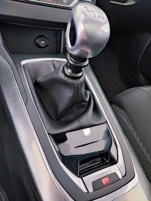 Peugeot 308 SW 1.6 bluehdi Allure s&s 120cv - Immagine 17