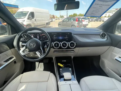 Mercedes GLA 200 d Sport Plus auto - Immagine 10