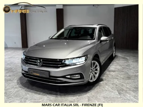 Volkswagen Passat Variant 2.0 tdi Business 150cv dsg - Immagine 1