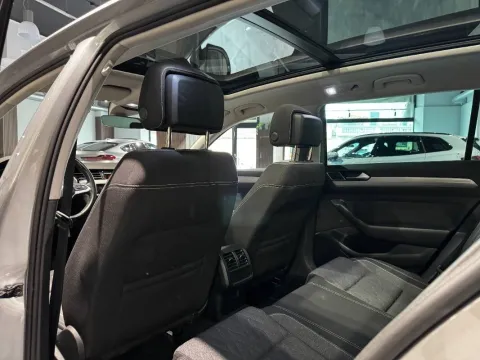 Volkswagen Passat Variant 2.0 tdi Business 150cv dsg - Immagine 13