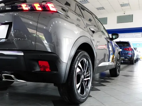 Peugeot 2008 1.2 puretech GT Line s&s 130cv - Immagine 10