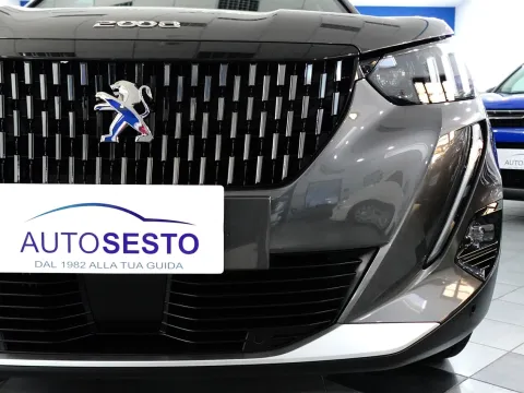 Peugeot 2008 1.2 puretech GT Line s&s 130cv - Immagine 12