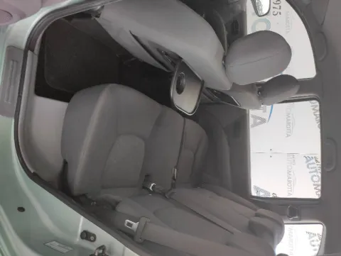 Hyundai Matrix 1.5 crdi vgt Active - Immagine 13