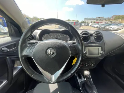 Alfa Romeo MiTo 1.4 Junior 78cv - Immagine 11