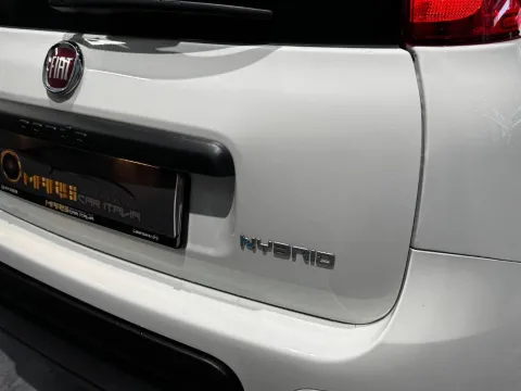 Fiat Panda 1.0 firefly hybrid s&s 70cv - Immagine 11