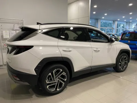 Hyundai Tucson 1.6 hev Exellence 2wd auto - Immagine 3