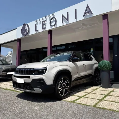 Jeep Avenger 1.2 turbo e-hybrid mhev Summit fwd 110cv edct6 - Immagine 3