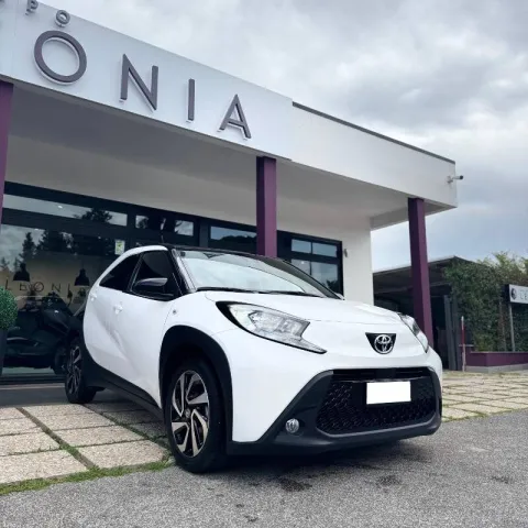Toyota Aygo X 1.0 Trend 72cv - Immagine 1