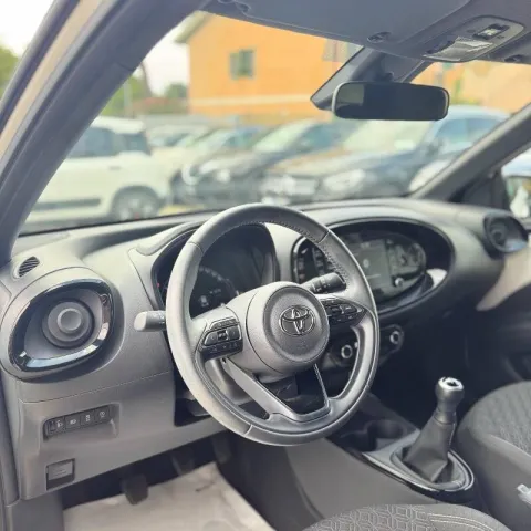 Toyota Aygo X 1.0 Trend 72cv - Immagine 7