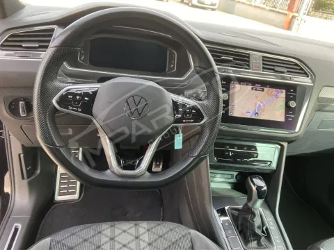 Volkswagen Tiguan 2.0 tdi R-Line 150cv dsg - Immagine 12