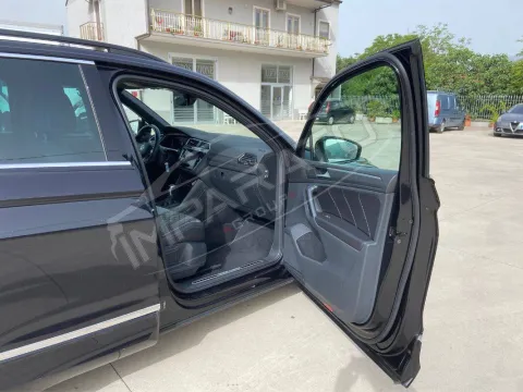 Volkswagen Tiguan 2.0 tdi R-Line 150cv dsg - Immagine 15
