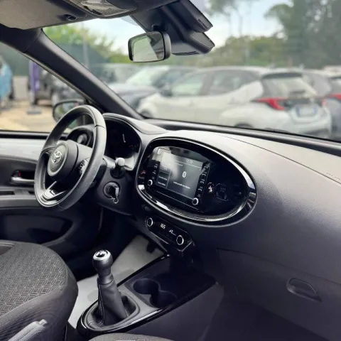 Toyota Aygo X 1.0 Trend 72cv - Immagine 12