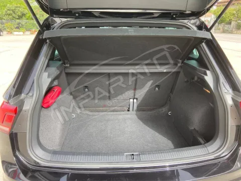 Volkswagen Tiguan 2.0 tdi R-Line 150cv dsg - Immagine 24