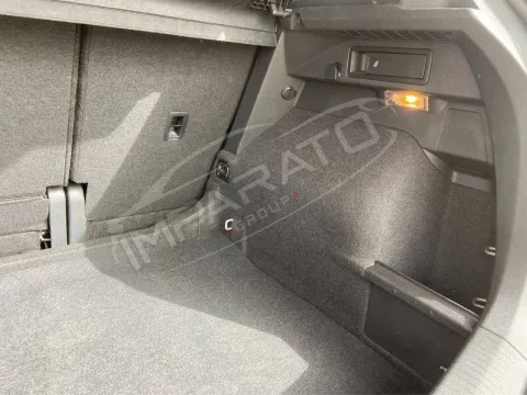 Volkswagen Tiguan 2.0 tdi R-Line 150cv dsg - Immagine 26