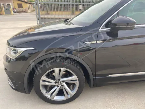Volkswagen Tiguan 2.0 tdi R-Line 150cv dsg - Immagine 27