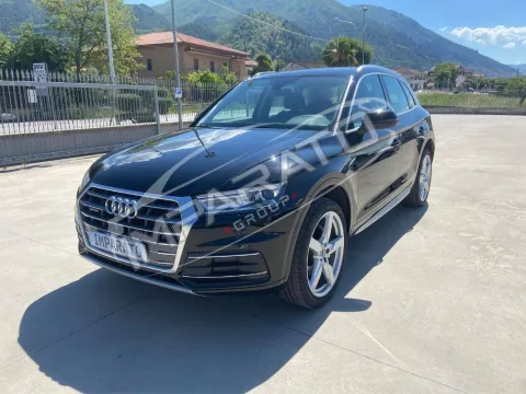 Audi Q5 45 2.0 tfsi mhev Business Sport quattro 245cv s-tronic - Immagine 1