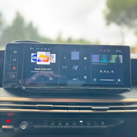 Lancia Ypsilon 1.2 mhev 110cv e-dct - Immagine 11