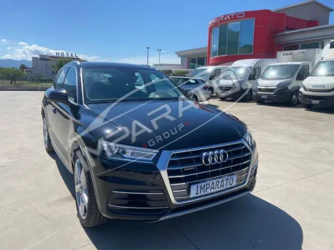 Audi Q5 45 2.0 tfsi mhev Business Sport quattro 245cv s-tronic - Immagine 3