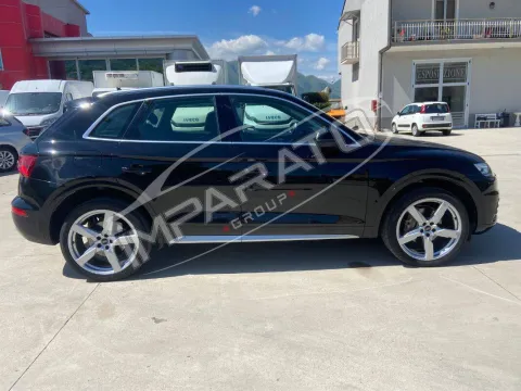 Audi Q5 45 2.0 tfsi mhev Business Sport quattro 245cv s-tronic - Immagine 7