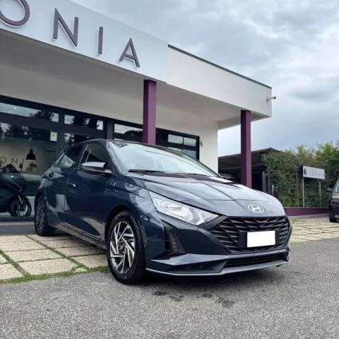 Hyundai i20 1.2 Gpl Connectline 78cv mt - Immagine 1
