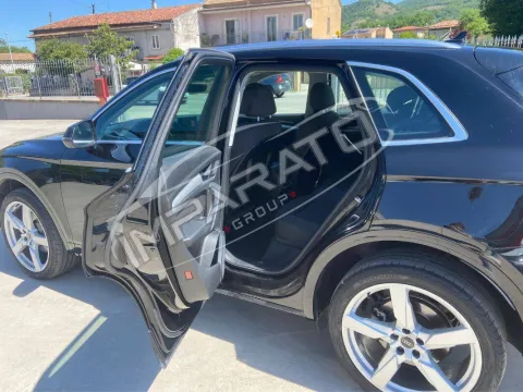 Audi Q5 45 2.0 tfsi mhev Business Sport quattro 245cv s-tronic - Immagine 19