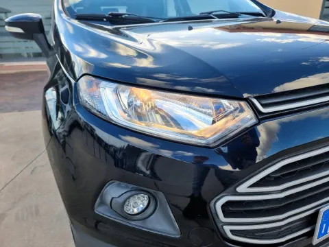 Ford EcoSport 1.5 tdci Business c/navi 95cv - Immagine 9