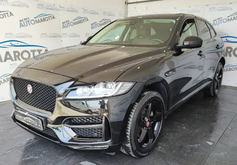 Jaguar F-Pace 2.0d i4 R-Sport 180cv auto my18 - Immagine 1