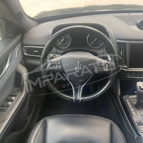 Maserati Levante 3.0 V6 S Granlusso 430cv auto - Immagine 11
