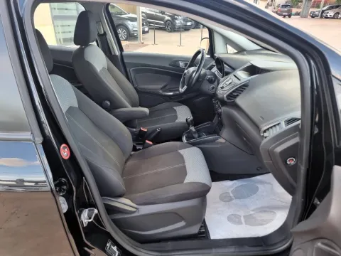 Ford EcoSport 1.5 tdci Business c/navi 95cv - Immagine 14