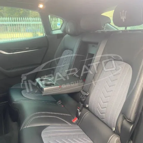 Maserati Levante 3.0 V6 S Granlusso 430cv auto - Immagine 15