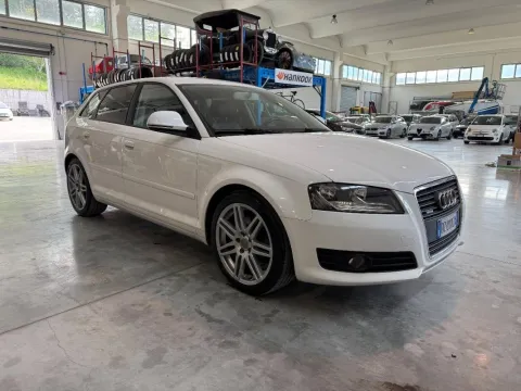 Audi A3 Sportback 2.0 tdi Ambition quattro - Immagine 2