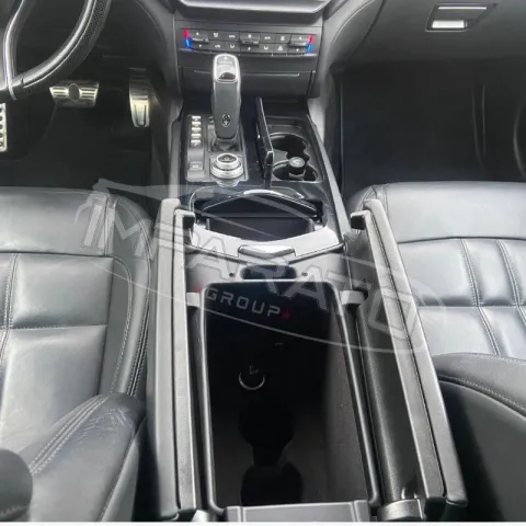 Maserati Ghibli 3.0 V6 Gransport 275cv auto - Immagine 16