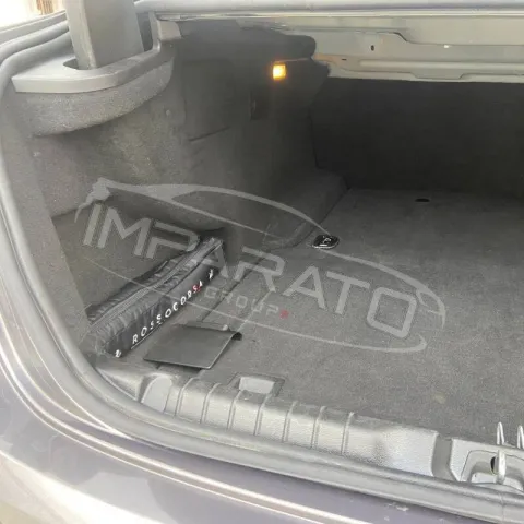 Maserati Ghibli 3.0 V6 Gransport 275cv auto - Immagine 28