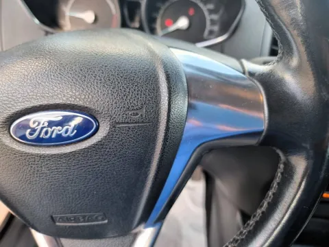 Ford EcoSport 1.5 tdci Business c/navi 95cv - Immagine 20