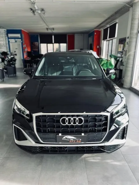 Audi Q2 30 2.0 tdi S line edition s-tronic - Immagine 2
