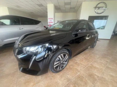Peugeot 208 1.2 puretech GT Pack s&s 100cv - Immagine 1