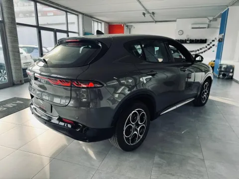 Alfa Romeo Tonale 1.6 Ti 130cv tct6 - Immagine 4