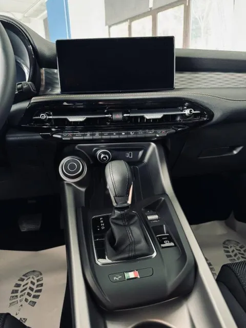 Alfa Romeo Tonale 1.6 Ti 130cv tct6 - Immagine 12