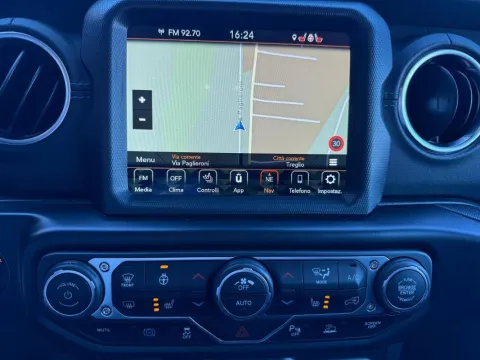 Jeep Wrangler Unlimited 2.0 atx phev 80th Anniversary 4xe auto - Immagine 12