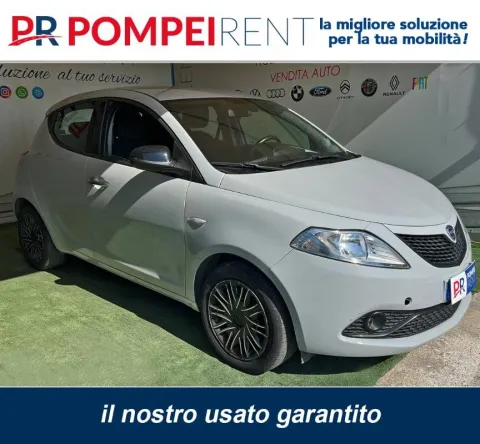Lancia Ypsilon 1.2 Silver 69cv - Immagine 5