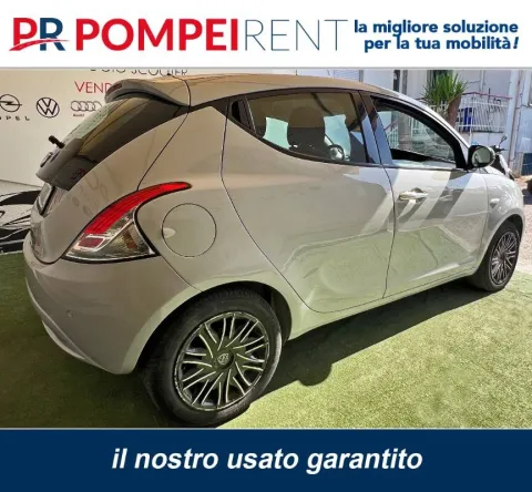 Lancia Ypsilon 1.2 Silver 69cv - Immagine 7